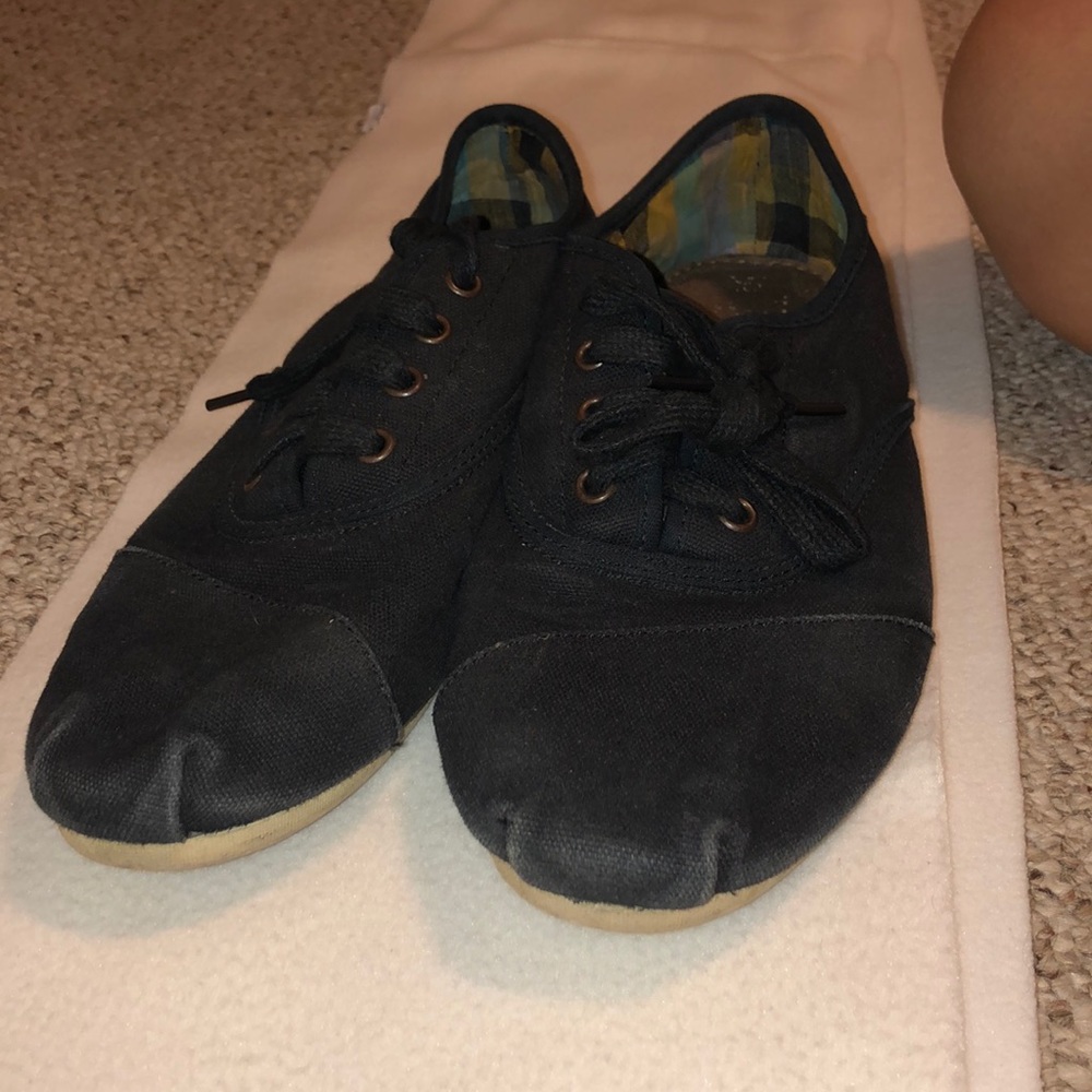 Black Toms Oxfords